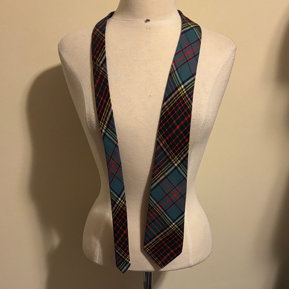 Tartan Wool Plaid Men's Tie in Blue and Red - Anderson Clan